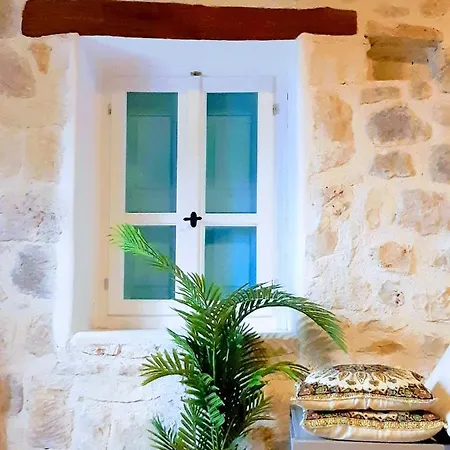 The House. Light & Stone. *