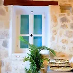 The House. Light & Stone. *