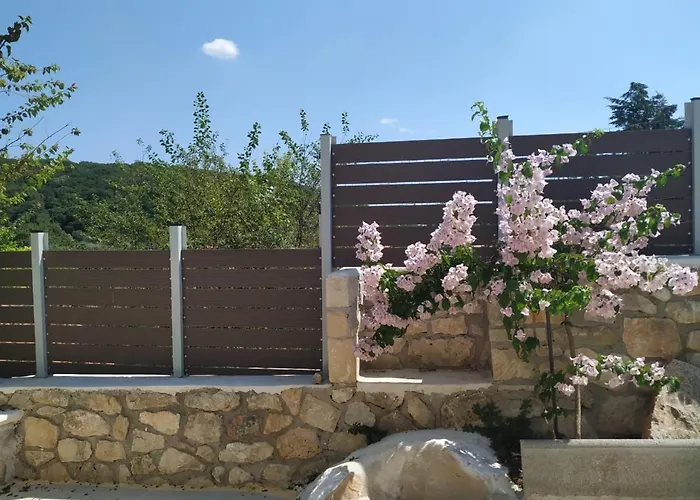 The House. Light & Stone. * Lixouri