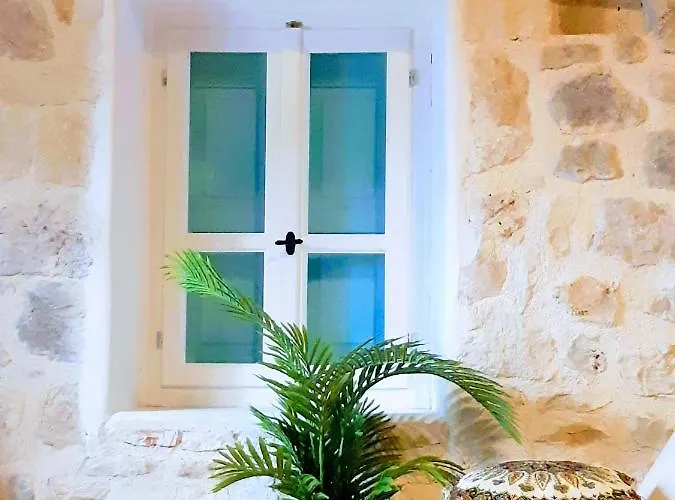 The House. Light & Stone. *