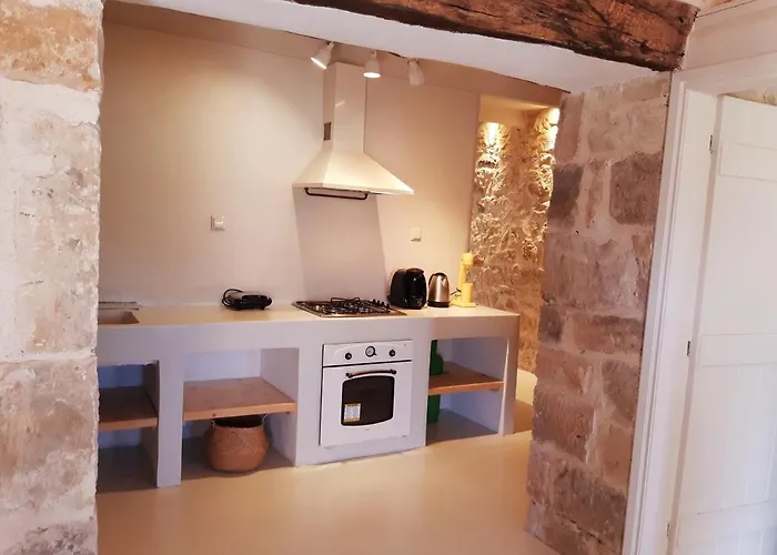 The House. Light & Stone. ヴィラ *