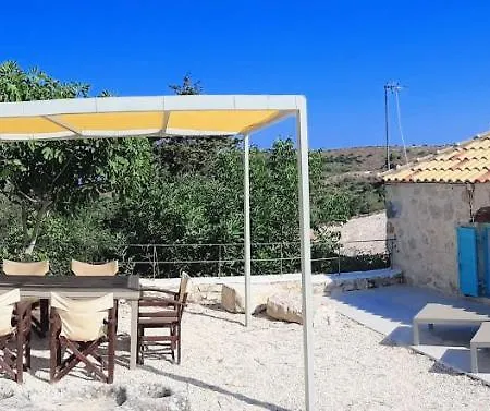 The House. Light & Stone. 别墅